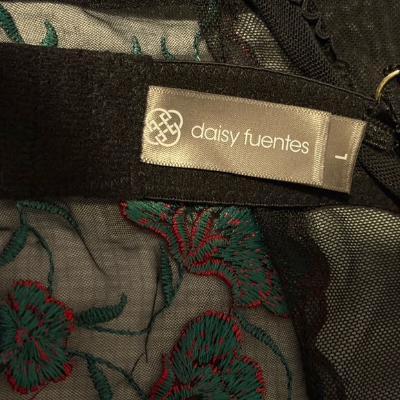 Daisy Fuentes Black and Red Lace Chemise, used, like new condition - Picture 4 of 5